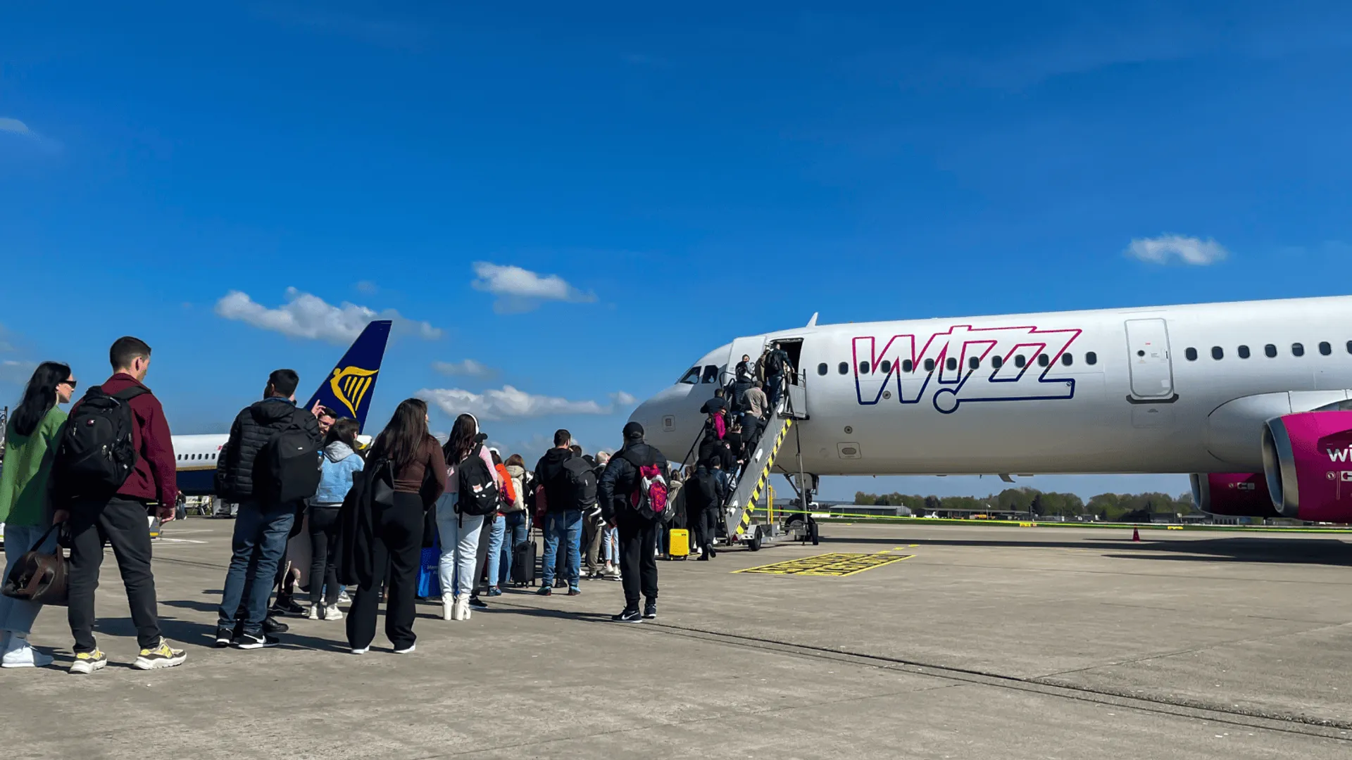 Spóźnieni pasażerowie wbiegli na płytę lotniska w Kolonii/Bonn