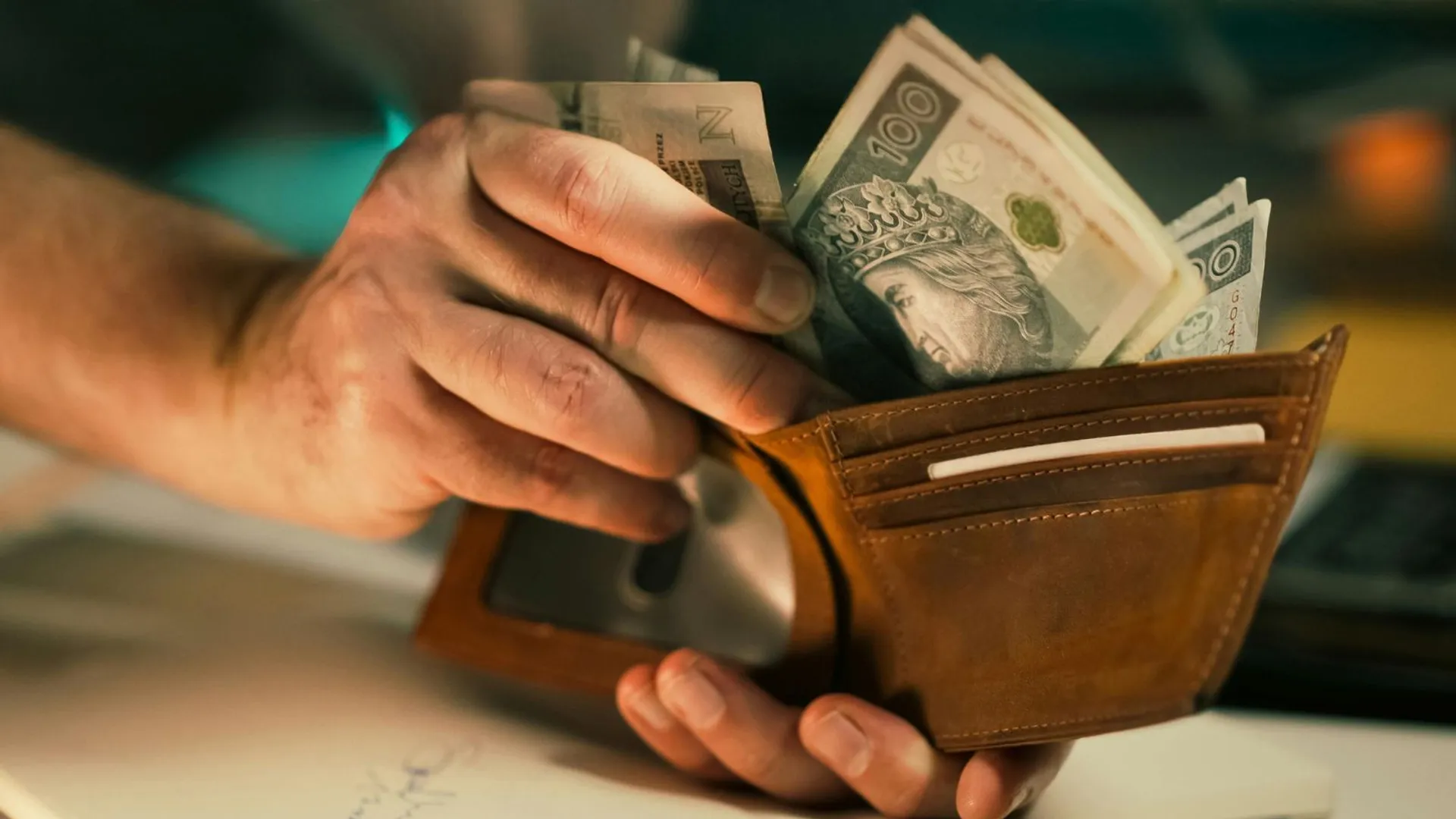 Nie zapłacisz abonamentu RTV do 25 lutego. Urząd Skarbowy może ściągnąć 915 zł