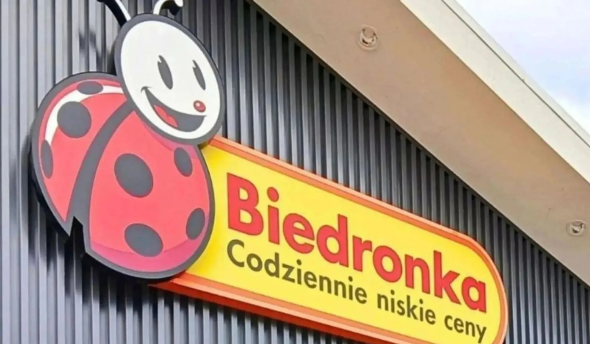 szyld Biedronki