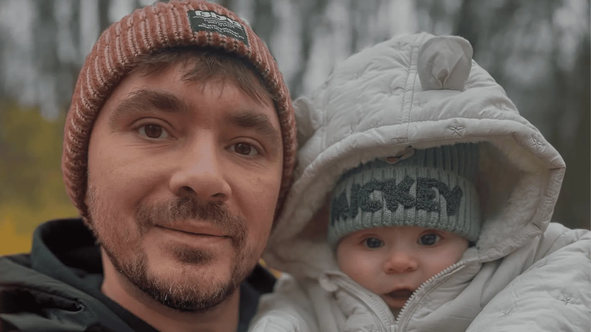 Daniel Martyniuk z dzieckiem.