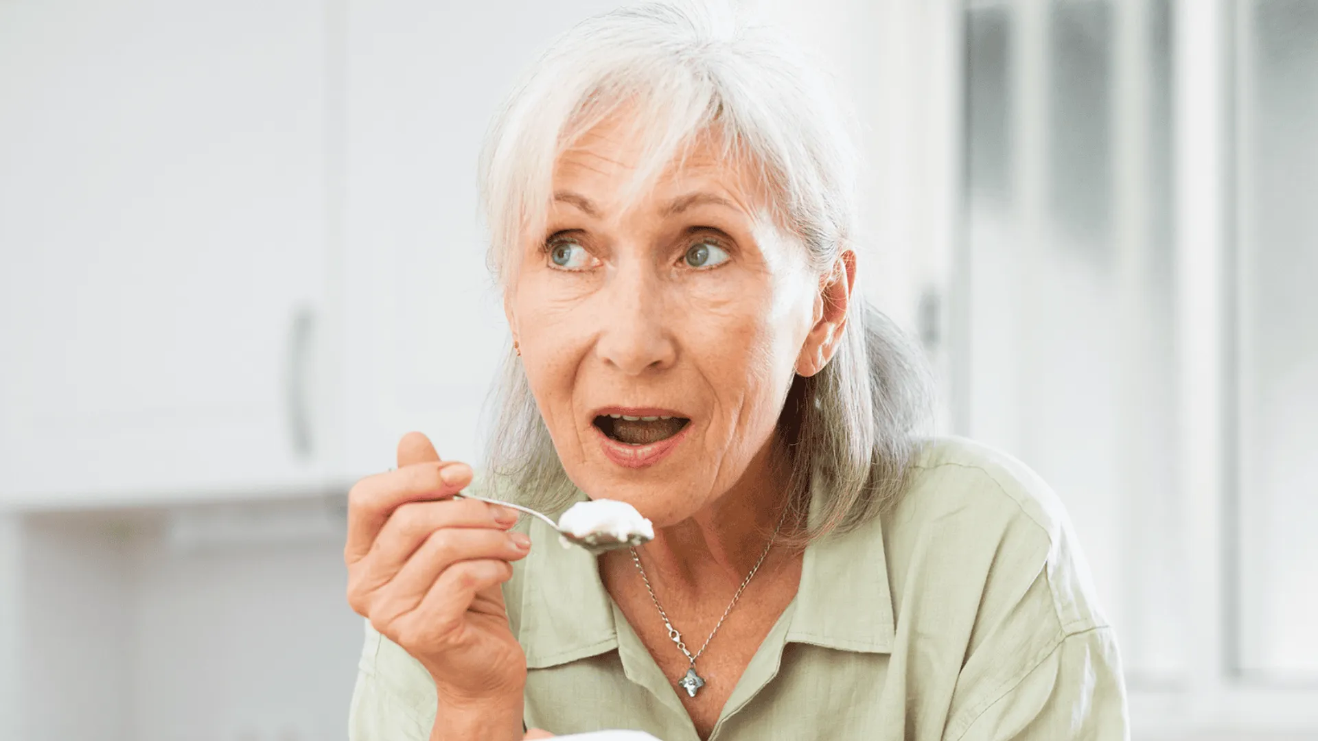 Produkty fermentowane w diecie seniorów – klucz do zdrowia i dobrego samopoczucia