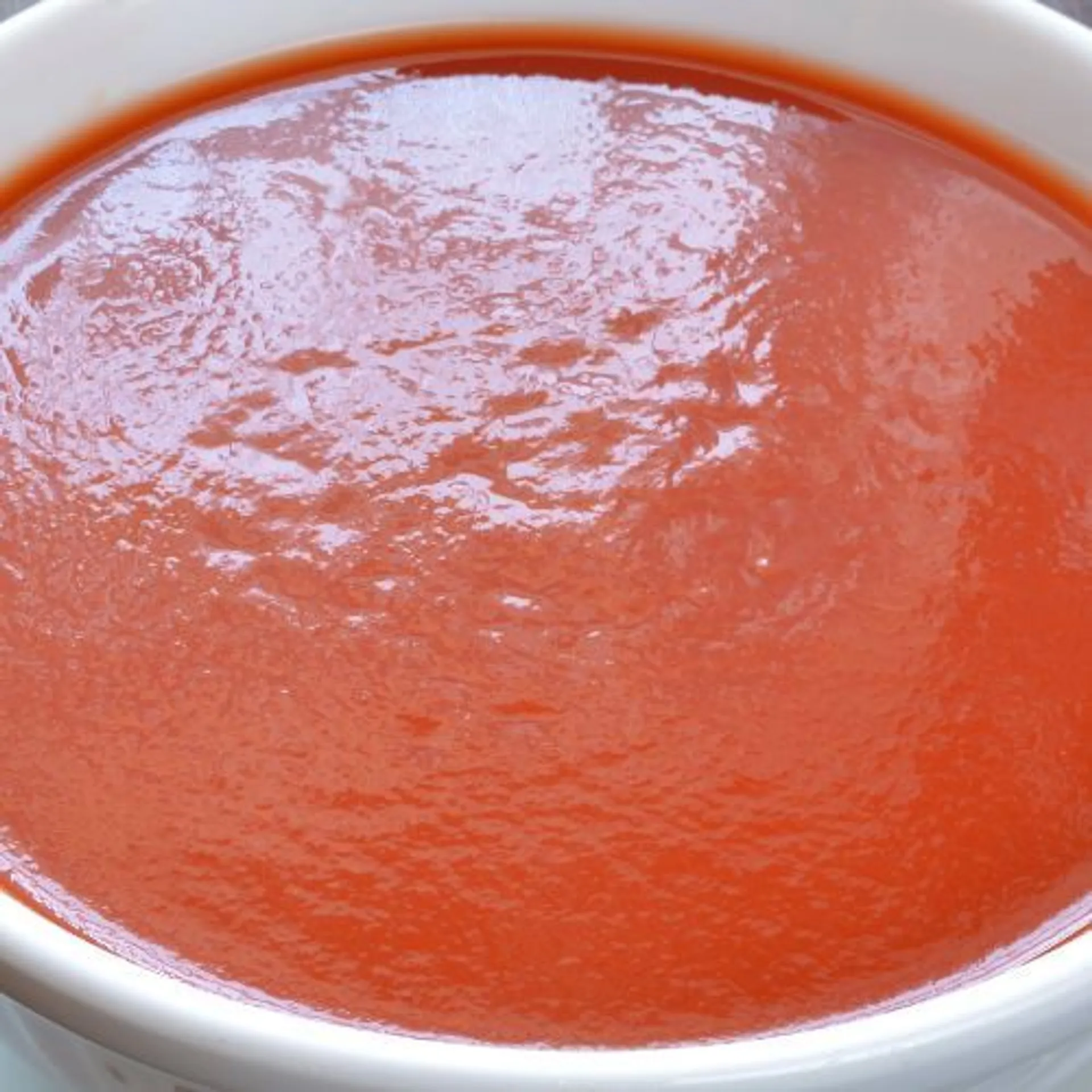 zupa pomidorowa smakuje kwaśno co zrobić?