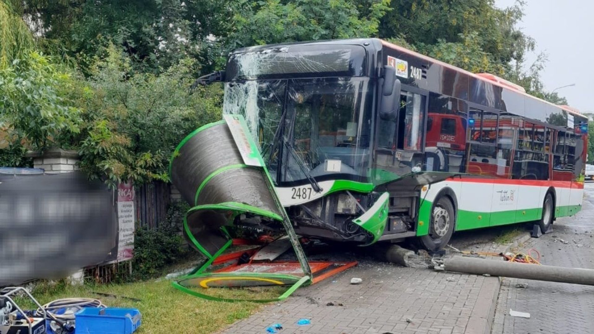 wypadek autobusu