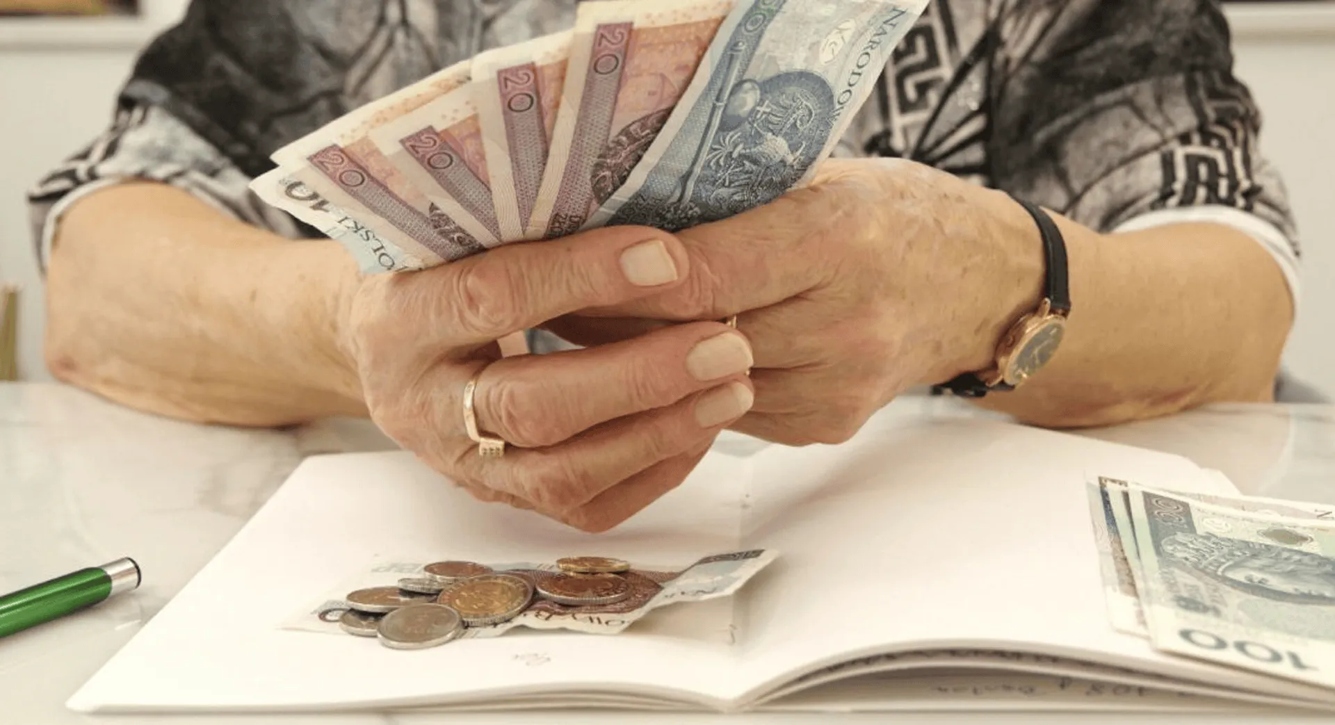 seniorka, pieniądze