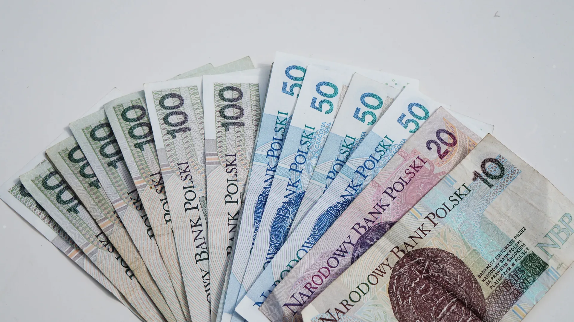 banknoty, pieniądze