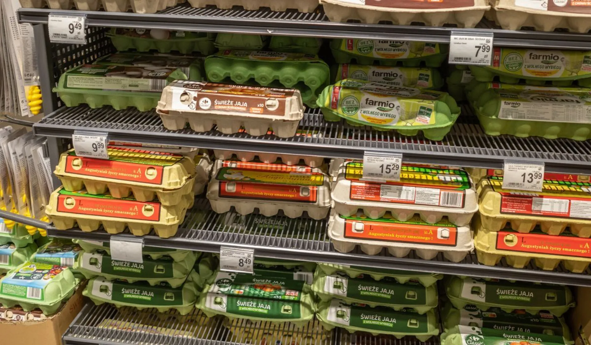 Wygórowane ceny i braki produktu w sklepach. Unia Europejska miesza w sprawie jajek