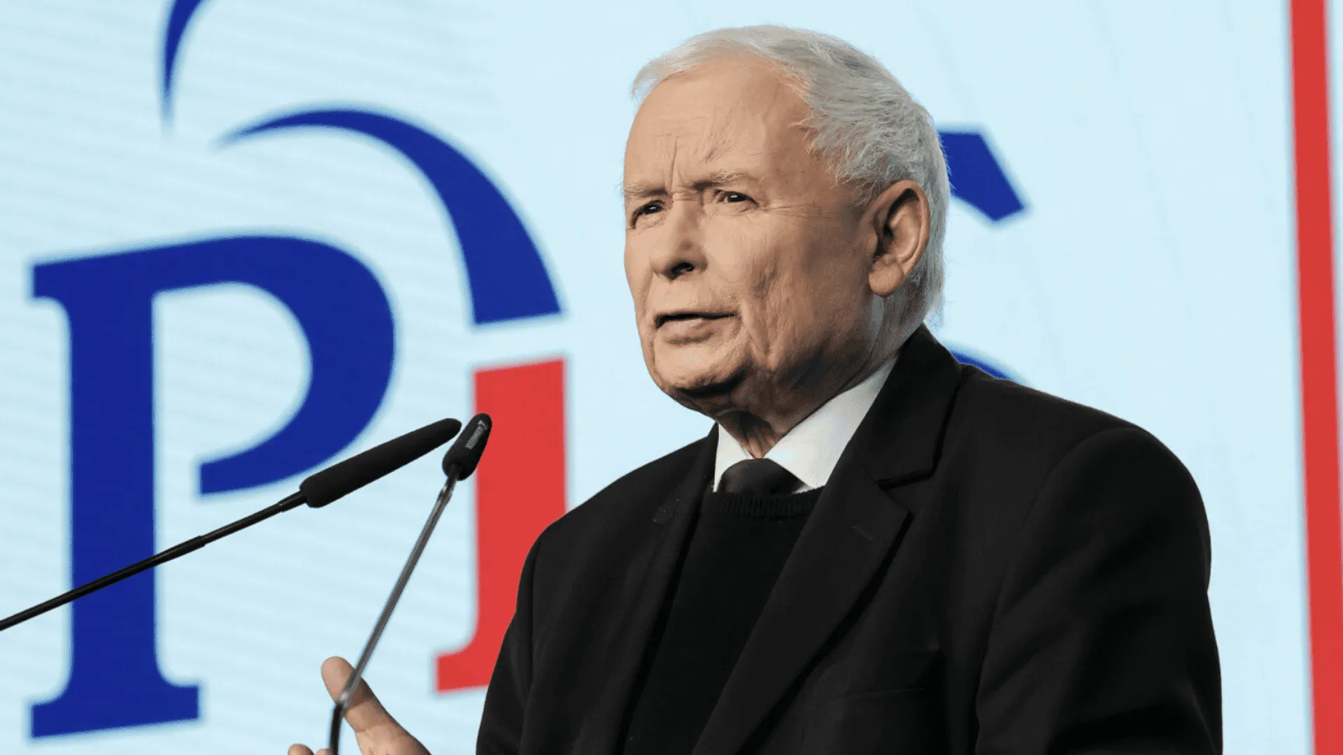 Konferencja Jarosława Kaczyńskiego po chorobie, fot. JACEK DOMINSKI/REPORTER