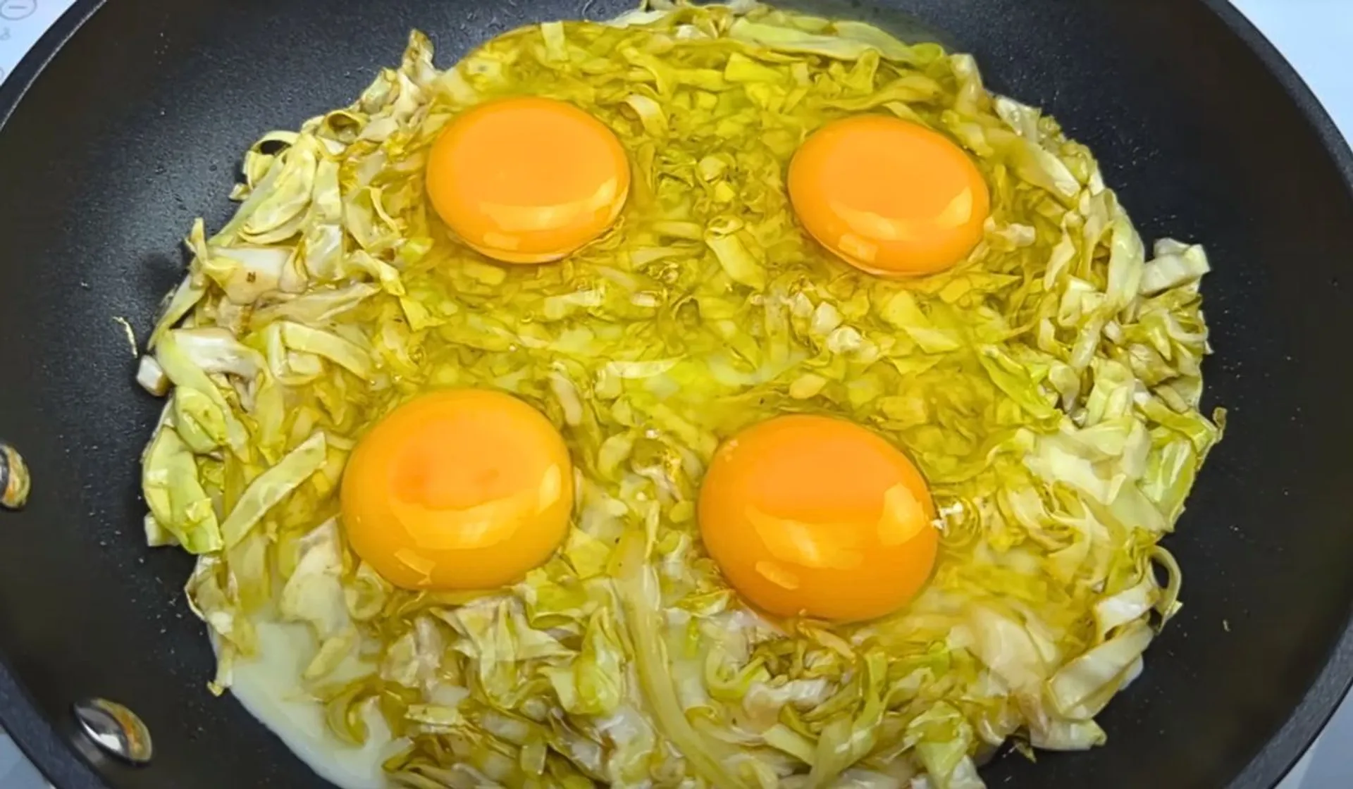 jajka z kapustą