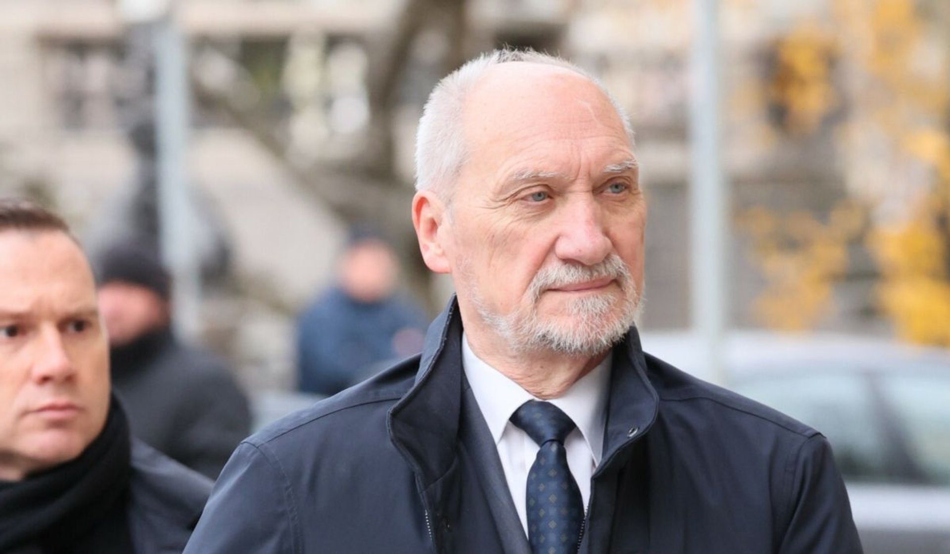 macierewicz polityk pis sejm