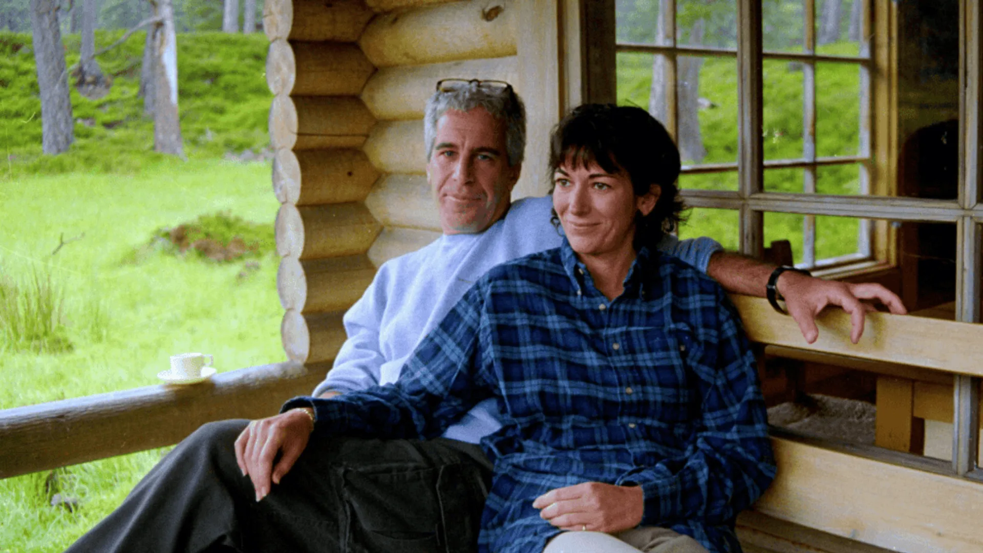 Jeffrey Epstein i Ghislaine Maxwell 