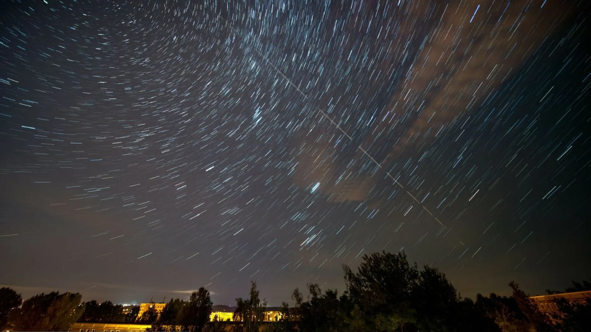 komety, nocne niebo
