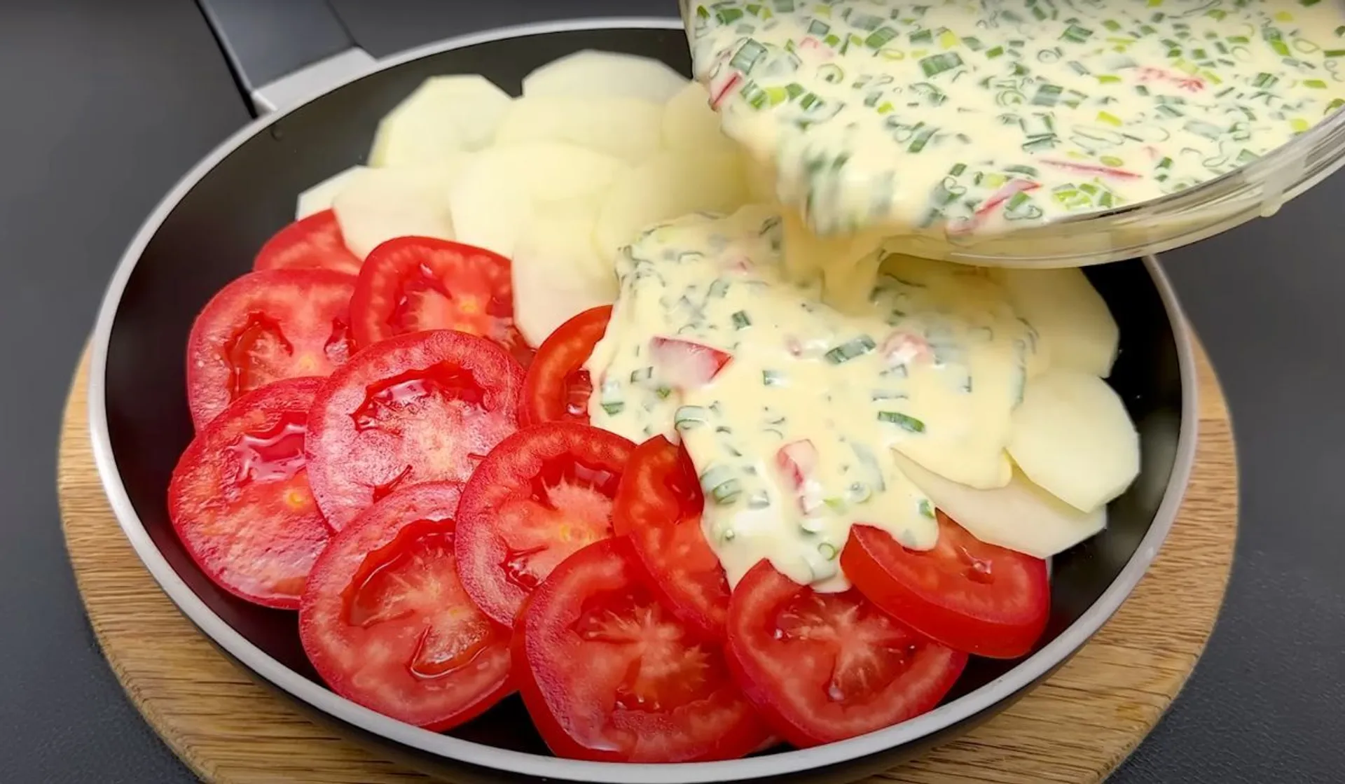 zalewanie pomidorów masą