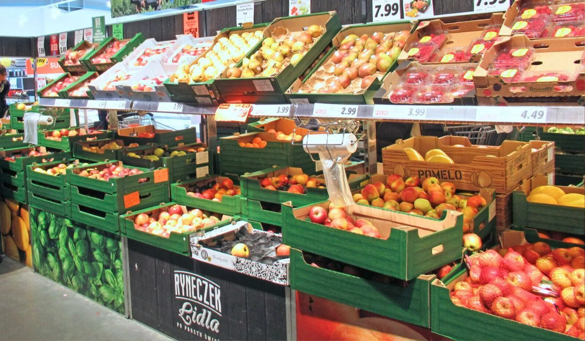 dział owoców Lidl