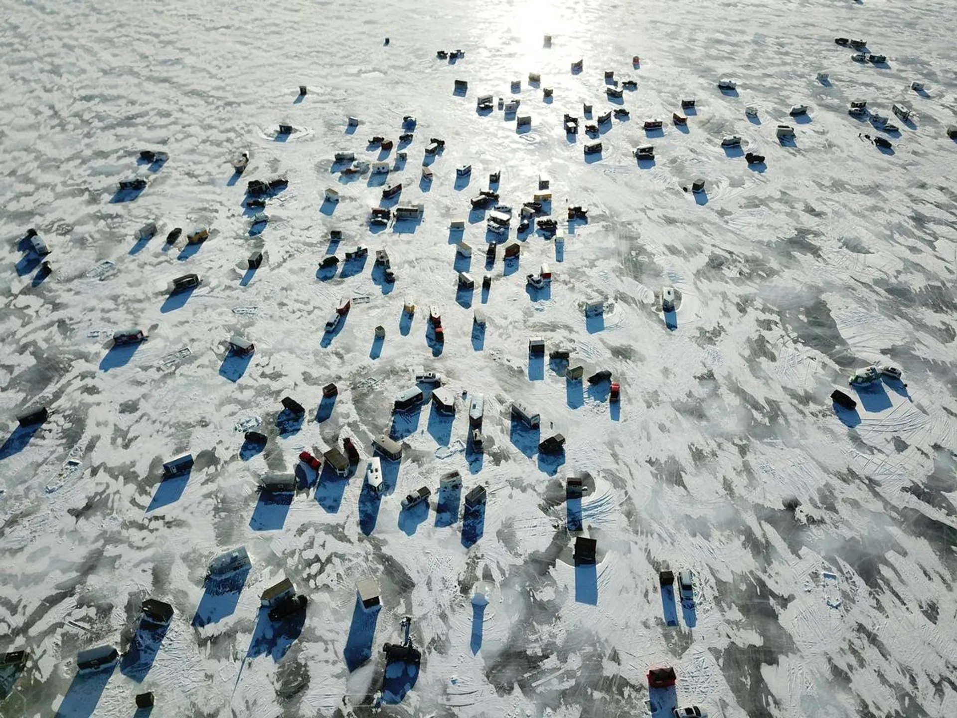 Zimowe oblężenie nad Zalewem Zegrzyńskim