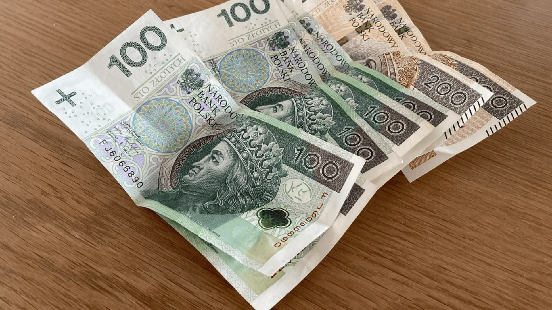 Pieniądze