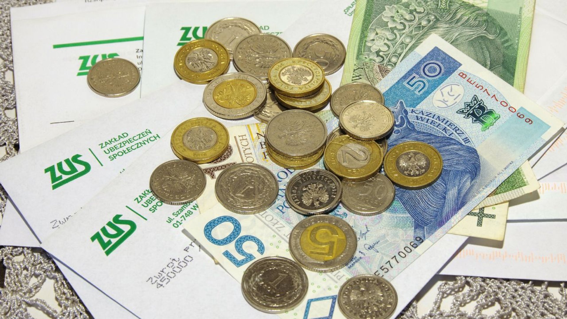 pieniądze, listy z ZUS