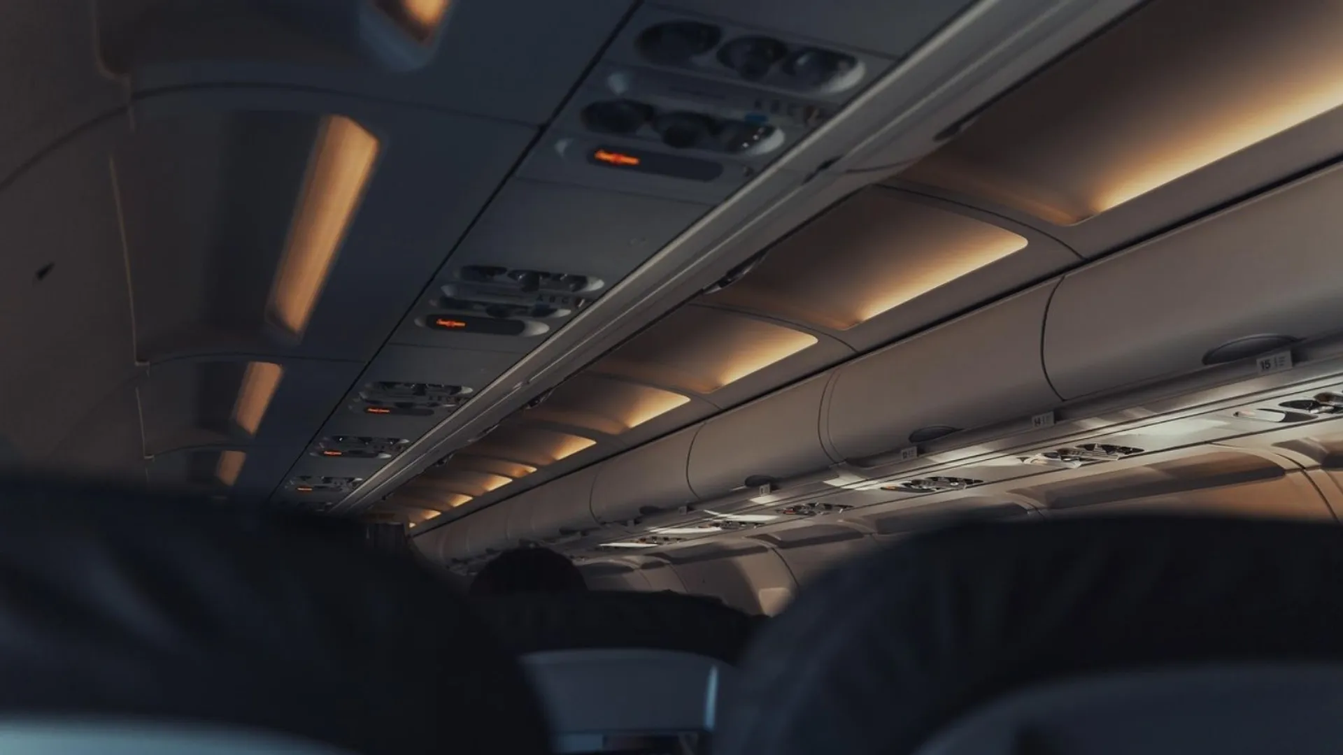 Paraliż na lotniskach