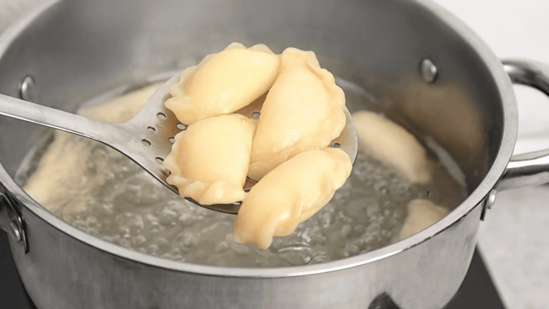 wycofanie podbieraka do pierogów