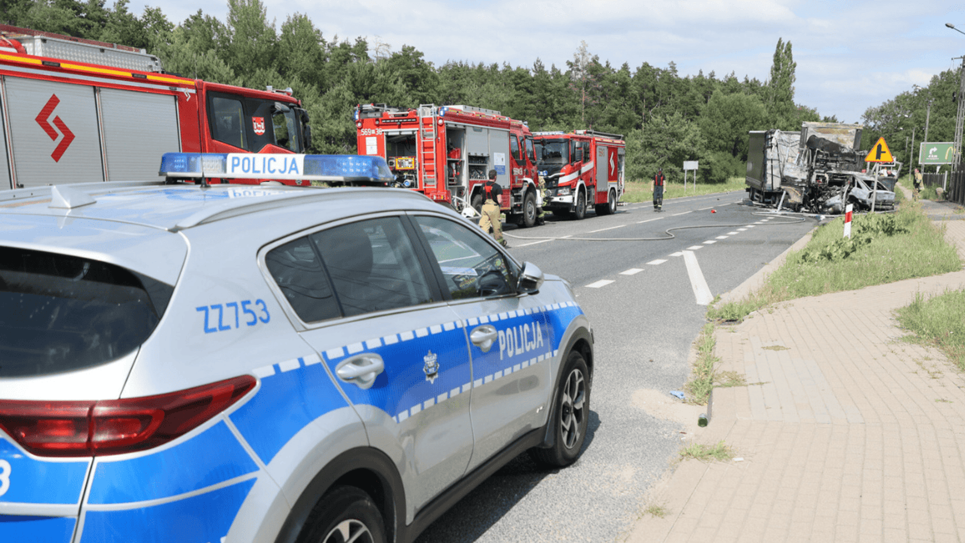 Wypadek, policja, straż pożarna