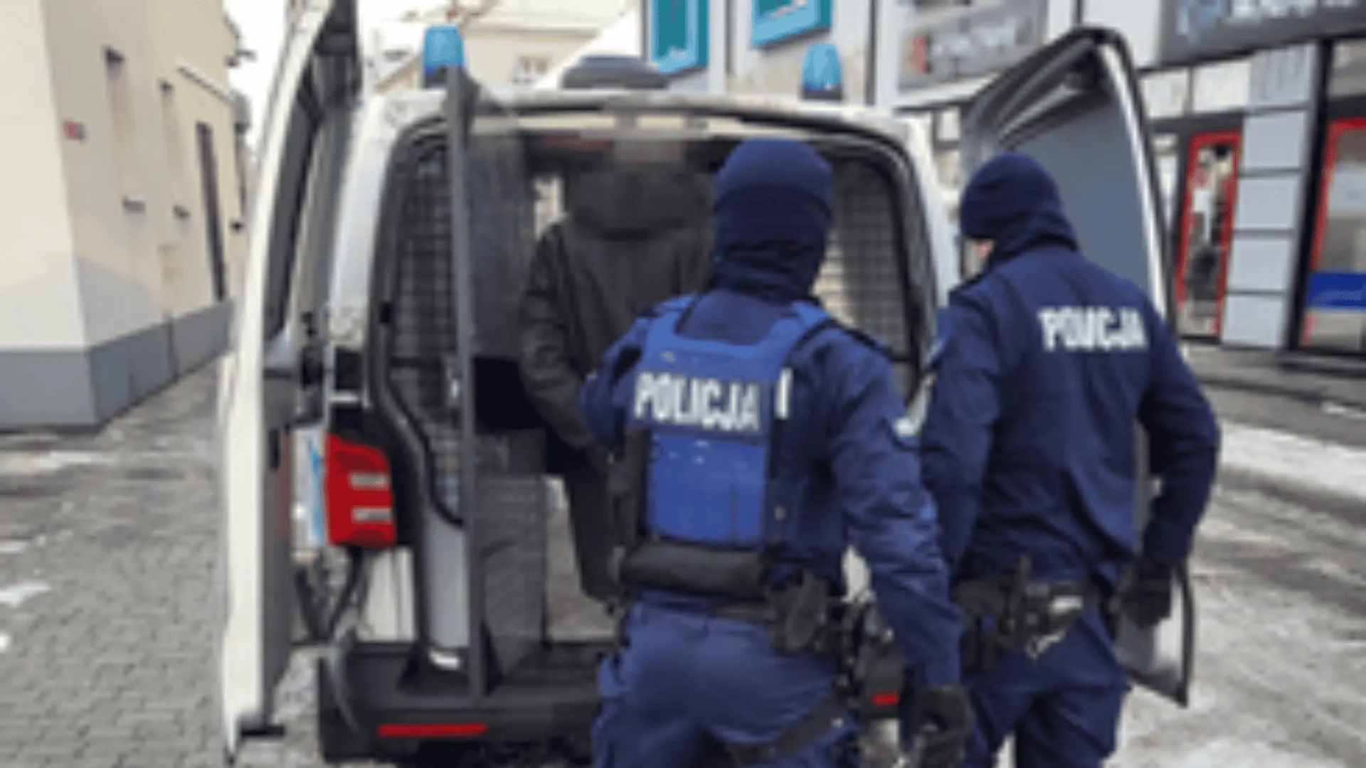 Dramatyczny napad na jubilera w Nowej Hucie. Sprzedawca ranny, policja prowadzi obławę