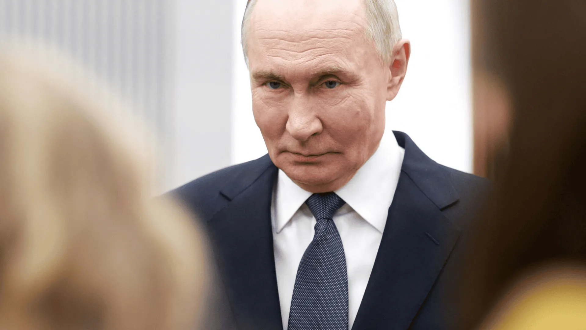 Przyłapali "sekretną córkę Putina" w Paryżu. Teraz tak wygląda