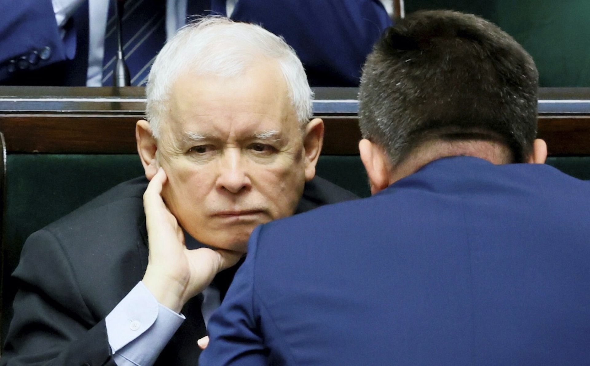 Jarosław Kaczyński chce Mariusza Błaszczaka w roli lidera PiS, Polacy widzą w tej roli kogoś innego