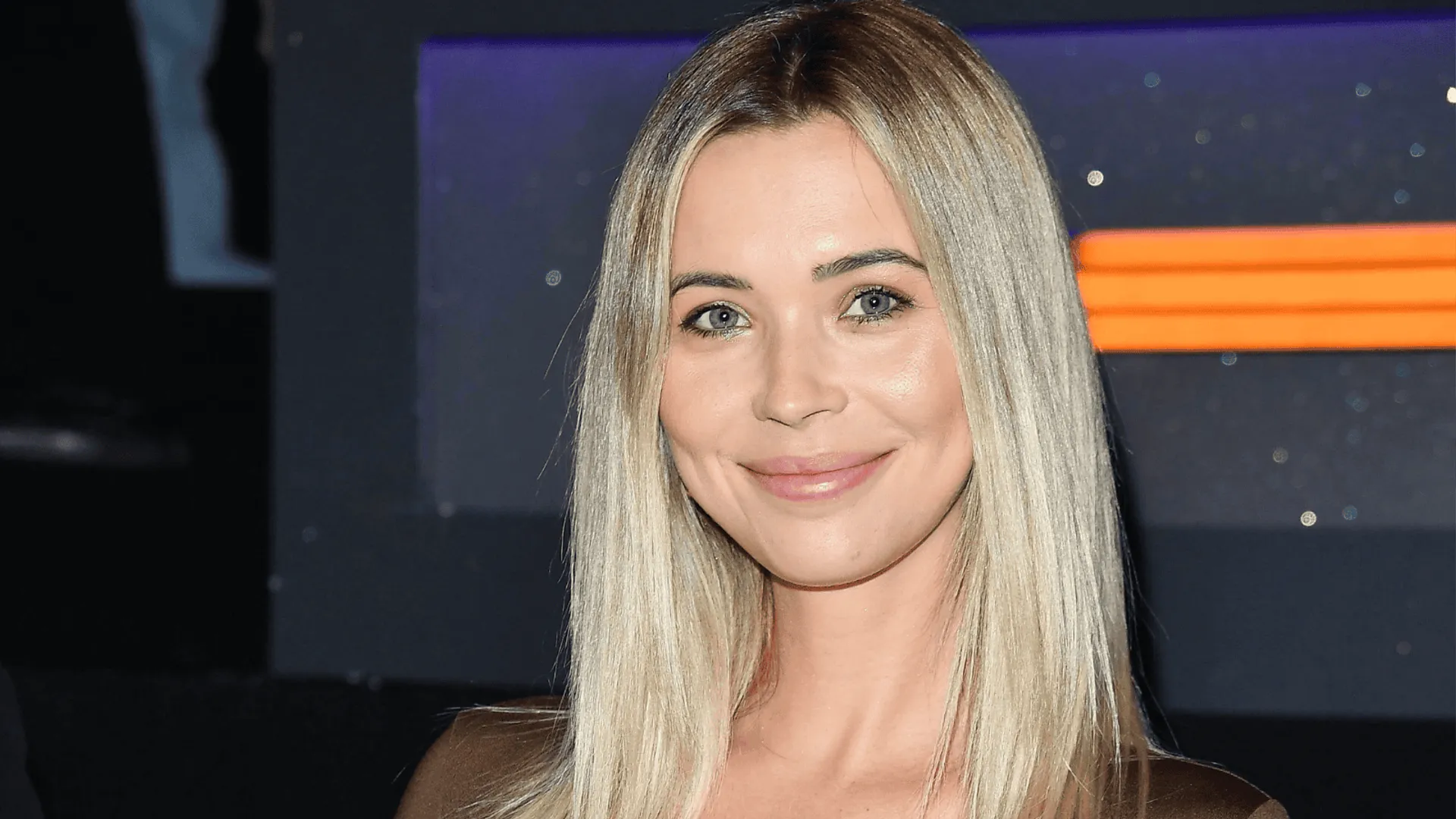 Sandra Kubicka w blond włosach
