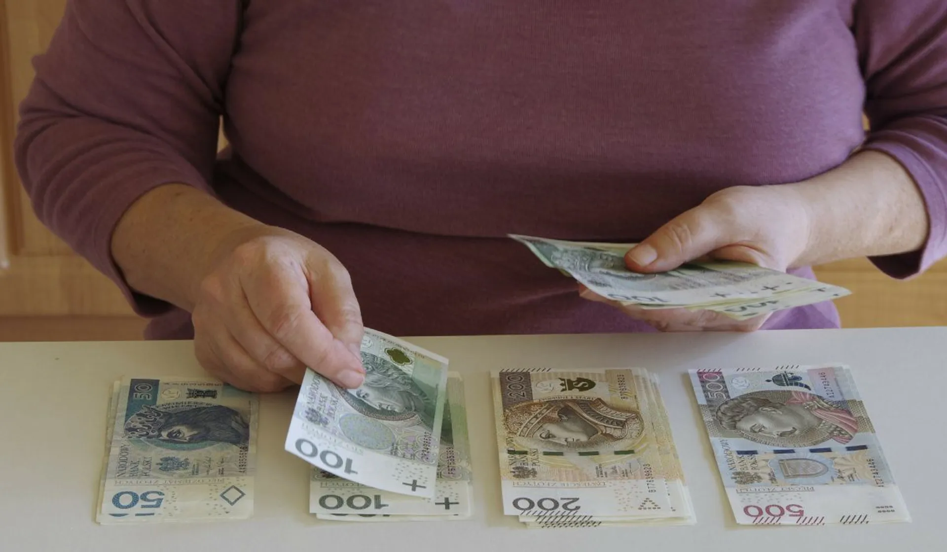 seniorka, pieniądze