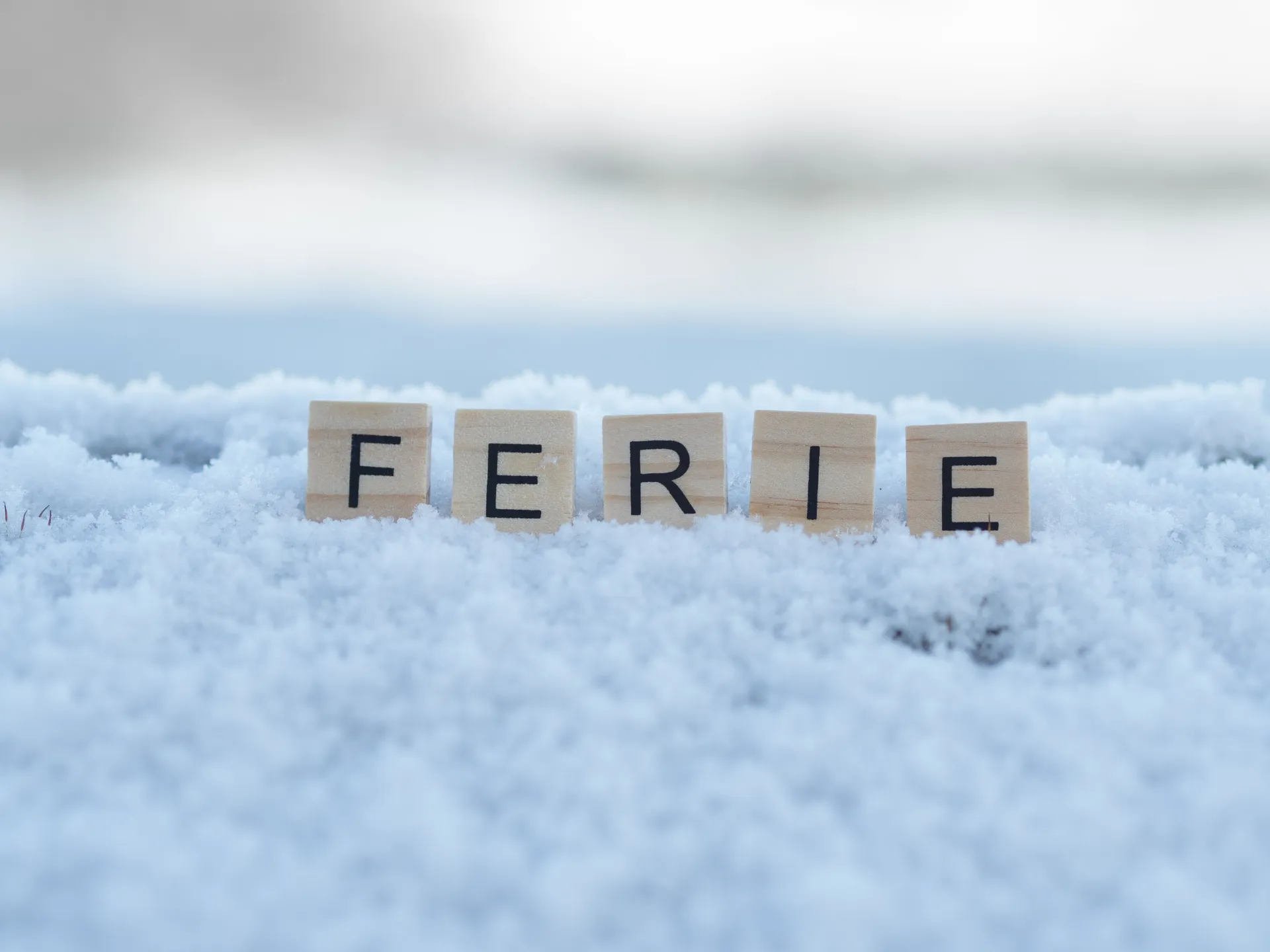 Rekordowa przerwa świąteczna 2025. Uczniów czekają "małe ferie"