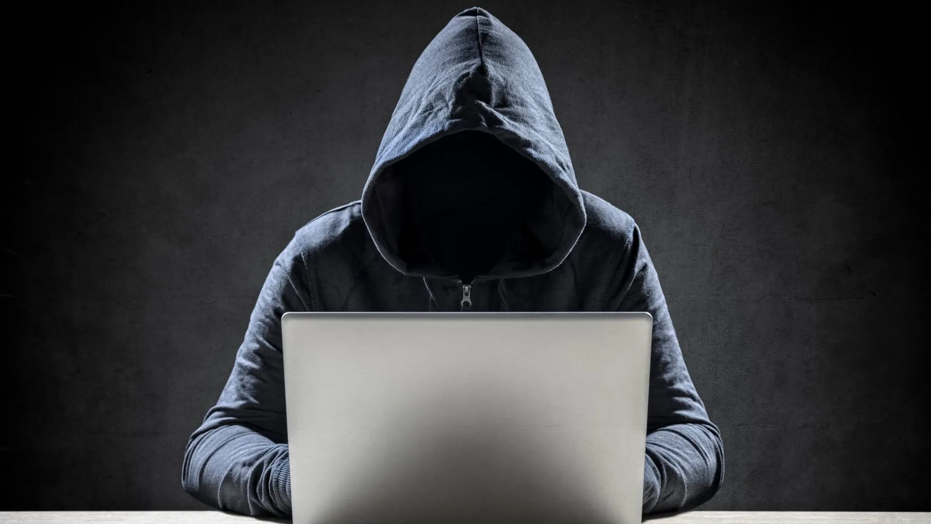 włamanie na stronę internetową 