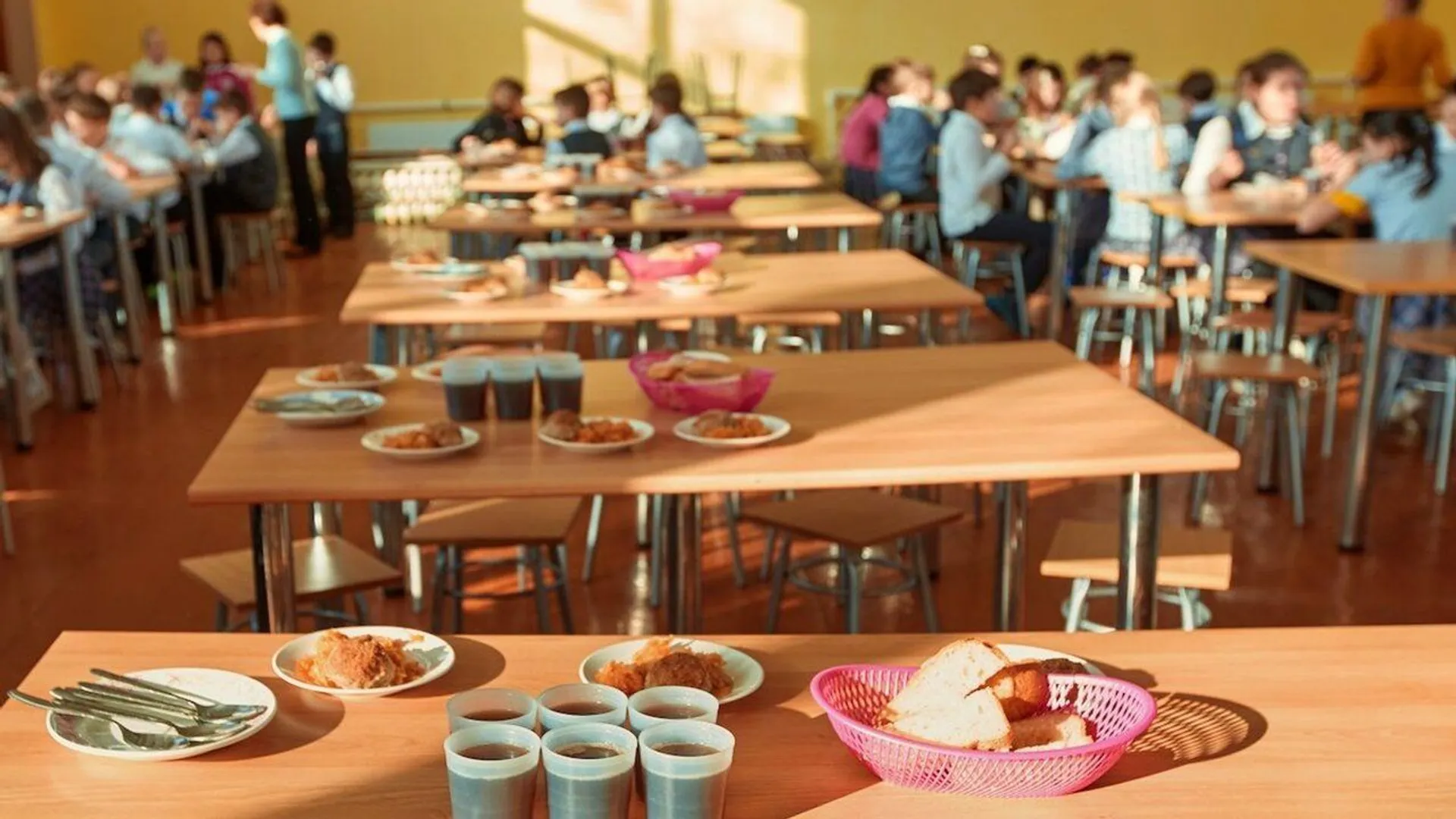 sanepid, szkolna stołówka