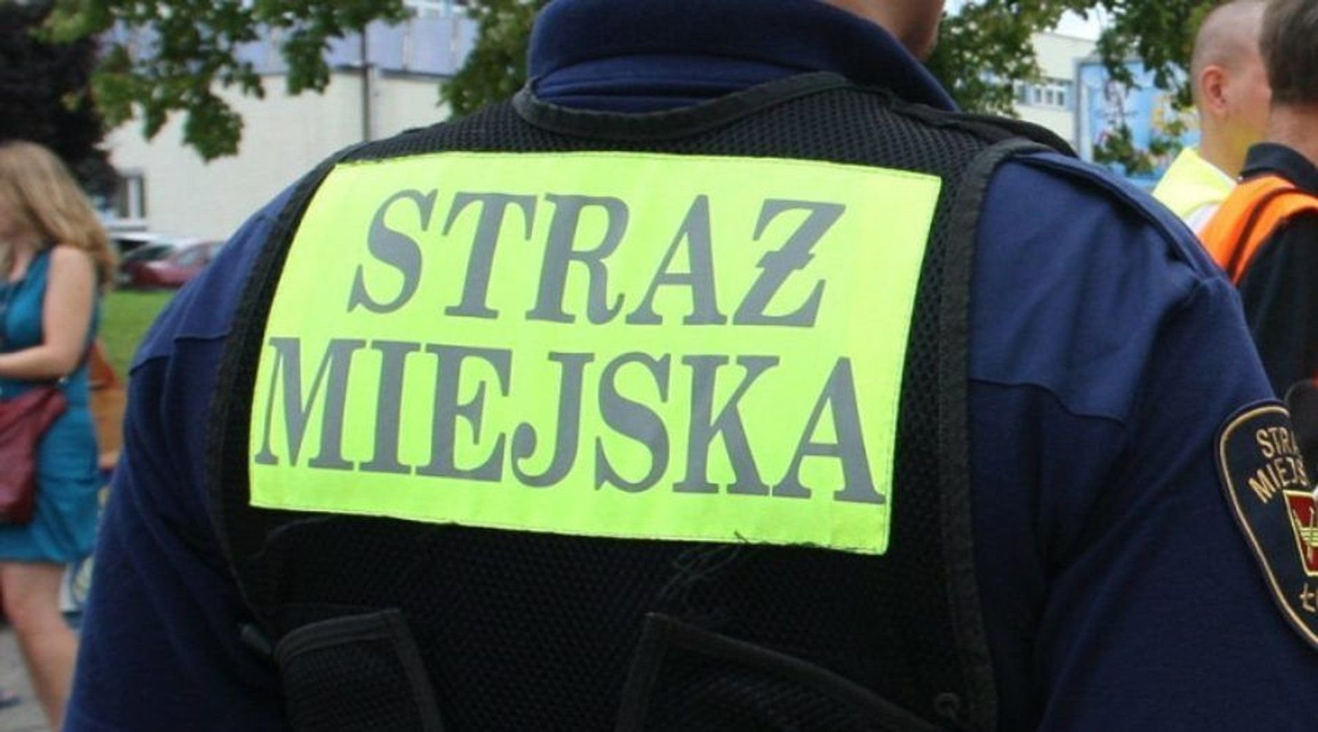 straż miejska, deszczówka