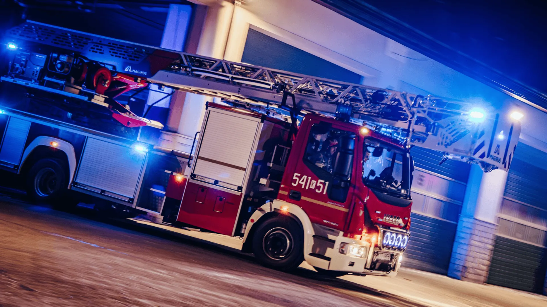 Straż Pożarna jadąca na wezwanie.