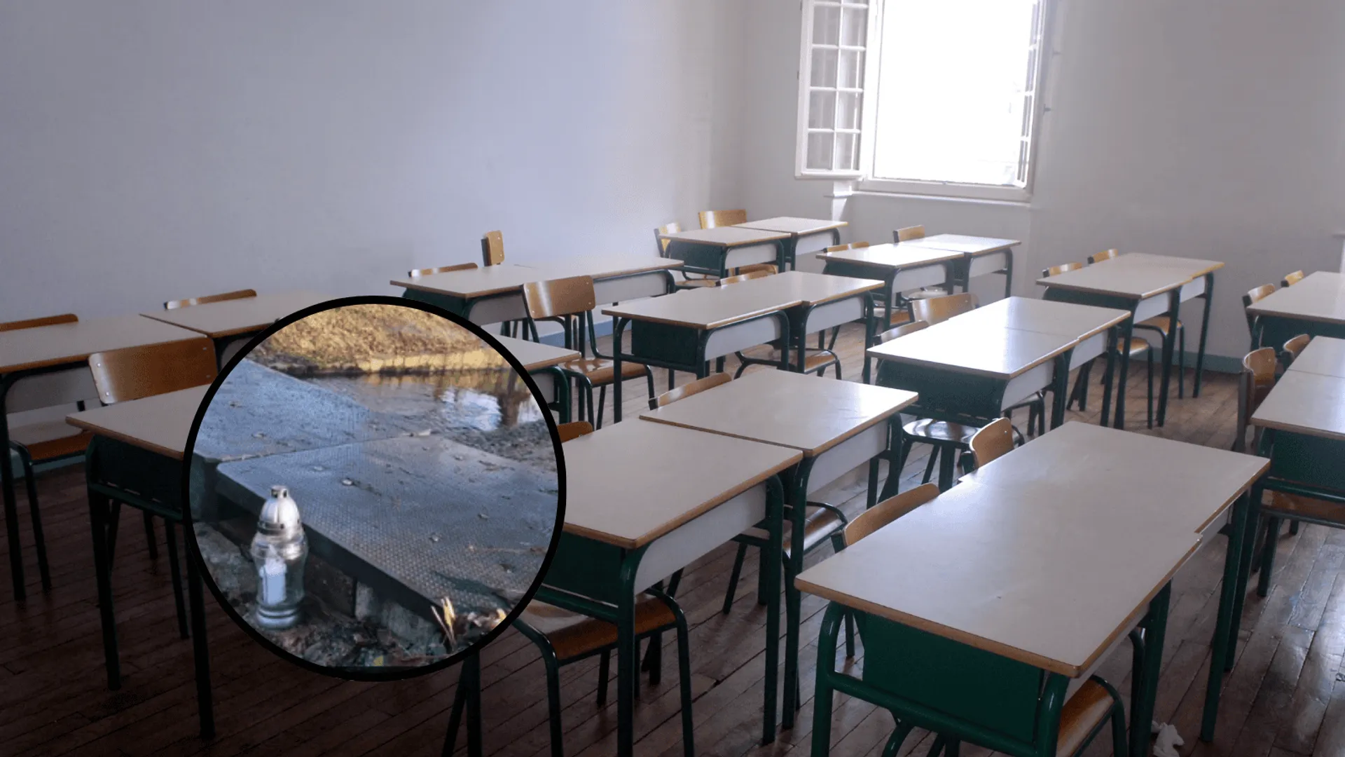 Puste ławki w szkolnej klasie.