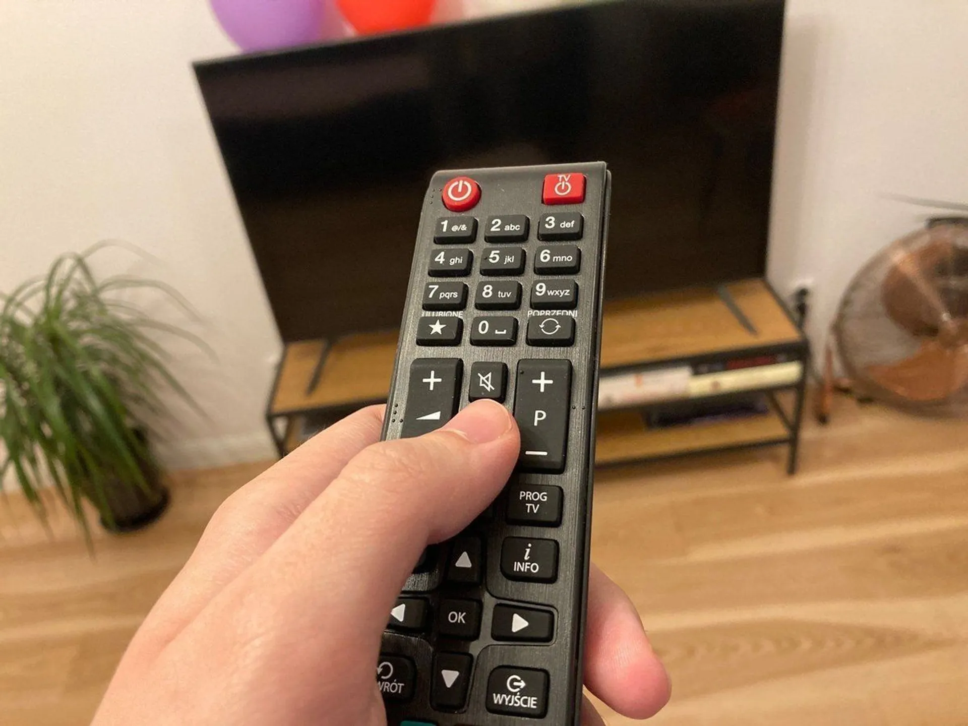 tv