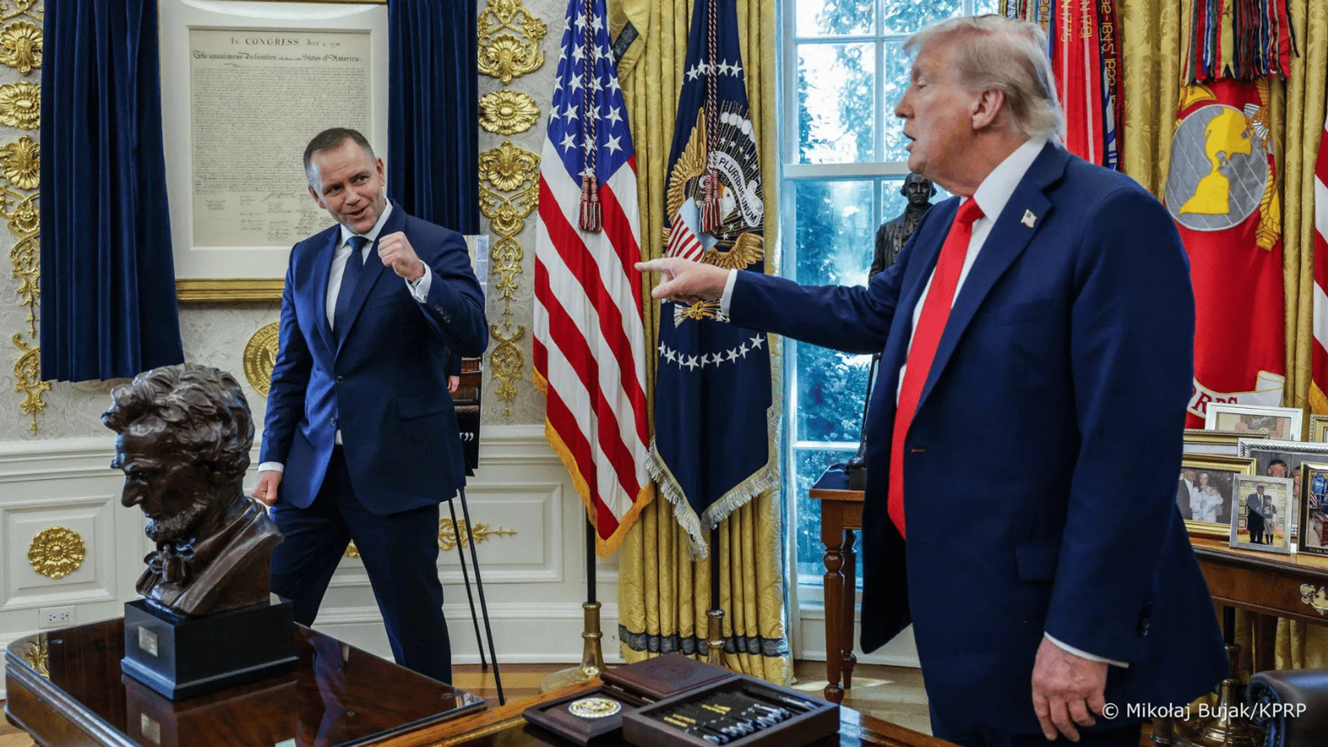 Karol Nawrocki podczas spotkania z Donaldem Trumpem.