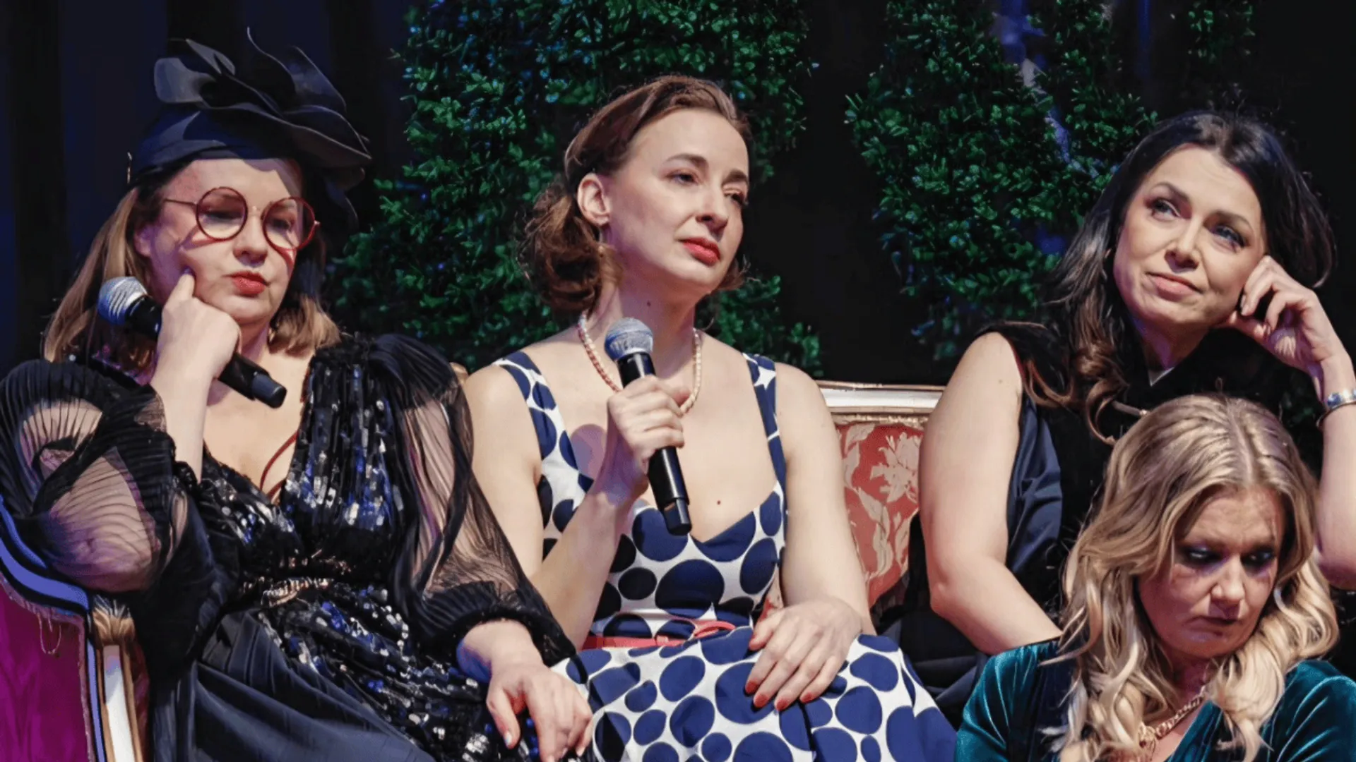 Joanna Kołaczkowska i Katarzyna Pakosińska