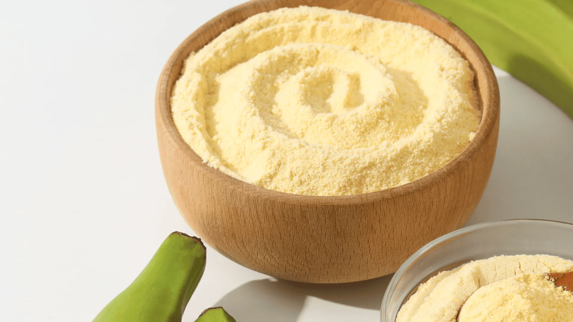 Mąka bananowa: od zielonych owoców do superfood w Twojej kuchni