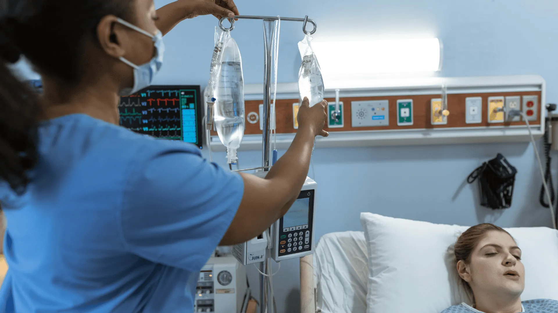 Kryzys finansowy w polskich szpitalach: koszty płac a stabilność lecznic