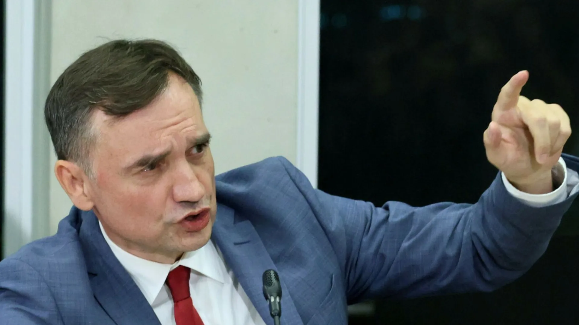 Zbigniew Ziobro, Waldemar Żurek, ekstradycja