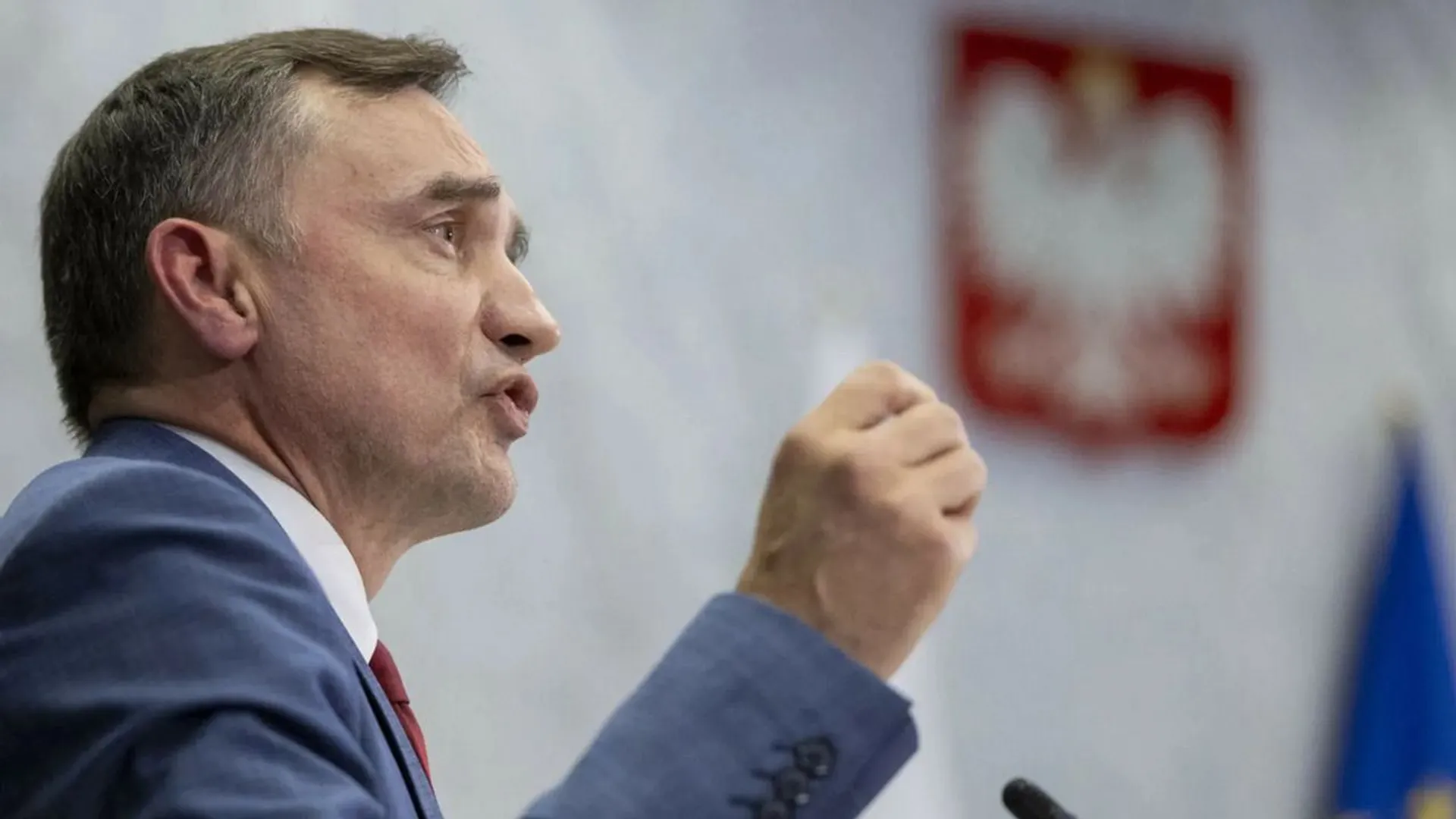 Zbigniew Ziobro, Budapeszt