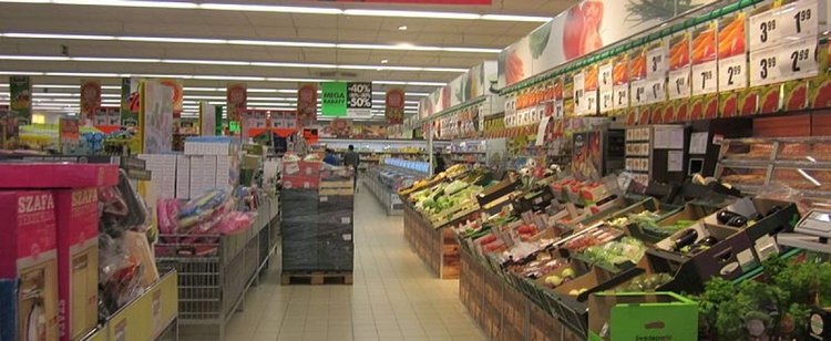 Lidl, Biedronka, Netto i Auchan wydały ważne komunikaty. Dotyczą nowych godzin otwarcia