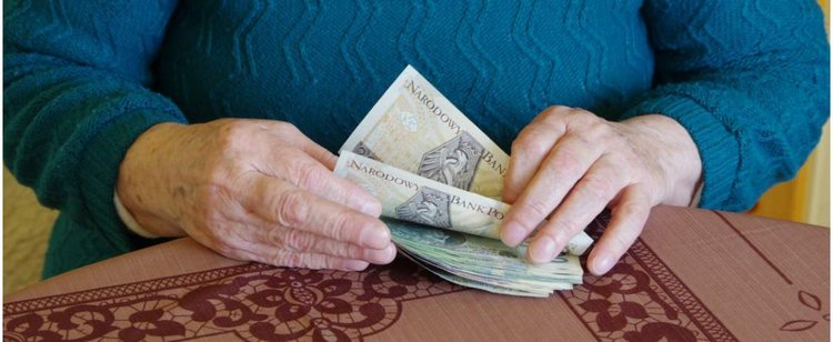 14. emerytura coraz bliżej wypłaty. Świadczenie otrzymają miliony Polaków