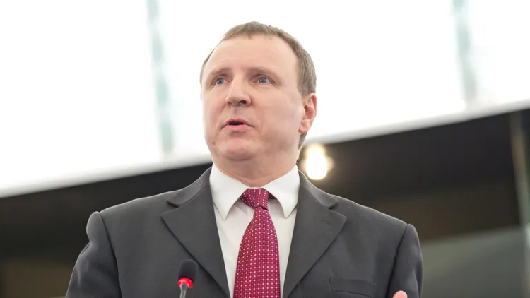 Jacek Kurski zapowiada powrót. Natychmiastowa odpowiedź Nawrockiego 