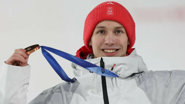 Trzy medale dla Tomasiaka to nie koniec dobrych wieści. Sponsor dorzucił coś od siebie