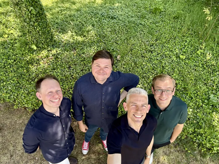 Bartosz Majewski i Greg Albrecht dołączają jako Partnerzy do funduszu Momentum Capital Partners 