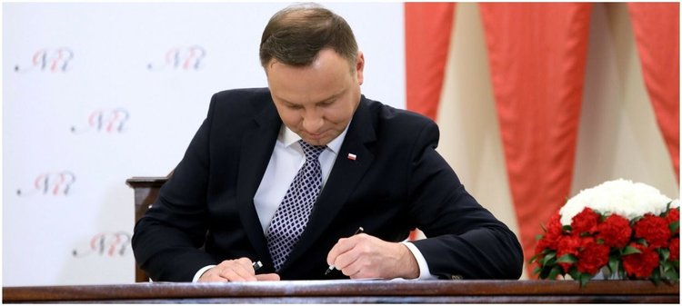Liczniki energii na nowo, prezydent podpisał ustawę. Inteligentne urządzenia będą same wysyłać informacje