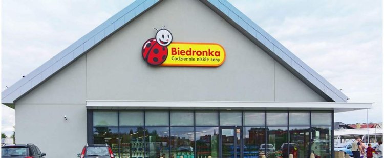 Biedronka wprowadza do sprzedaży testy na obecność przeciwciał COVID-19. Nie jest to jednak test na koronawirusa