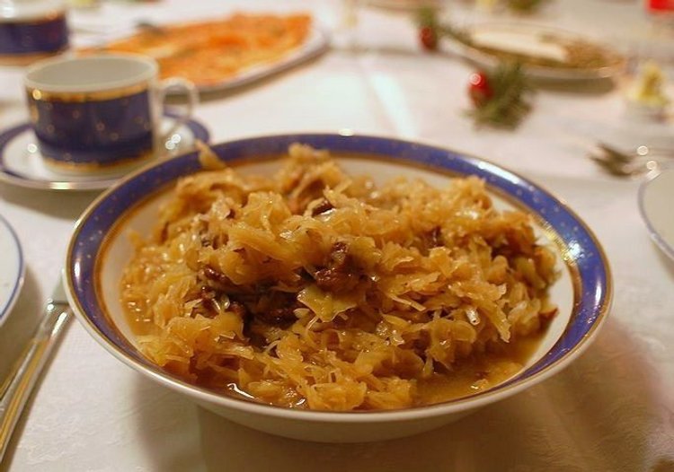 Przypalony bigos? Nic straconego, wiemy jak go uratować