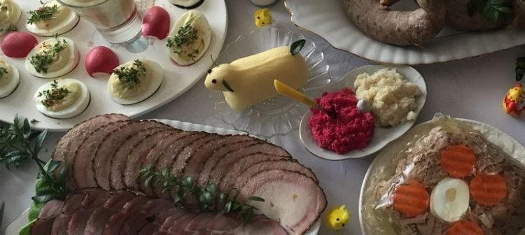 Najlepsze przepisy Wielkanocne, które możesz przygotować z wyprzedzeniem